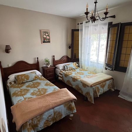 Hostal Sabor Fusion Hotel La Pradera de Navalhorno Bagian luar foto